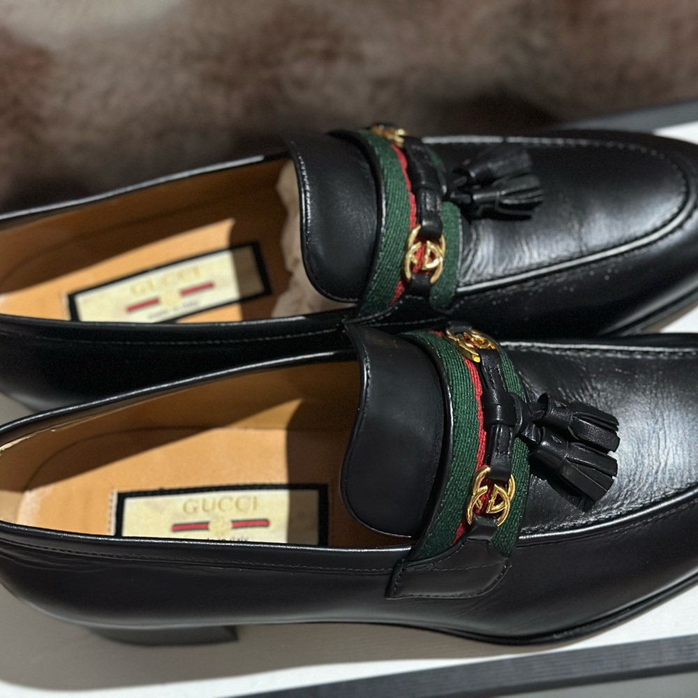 Gucci Black Leather Loafers with Tassels